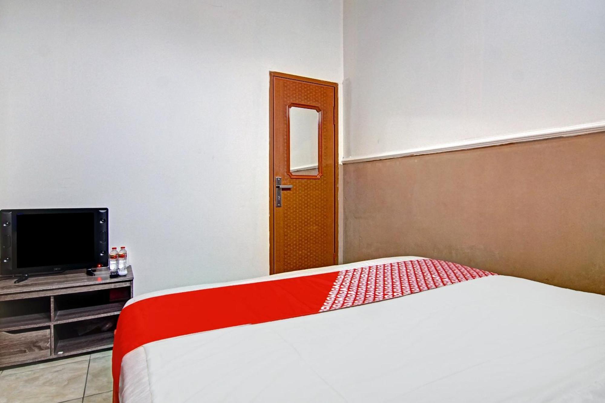 Super Oyo 90358 Poris Residence Syariah Tangerang Exterior photo